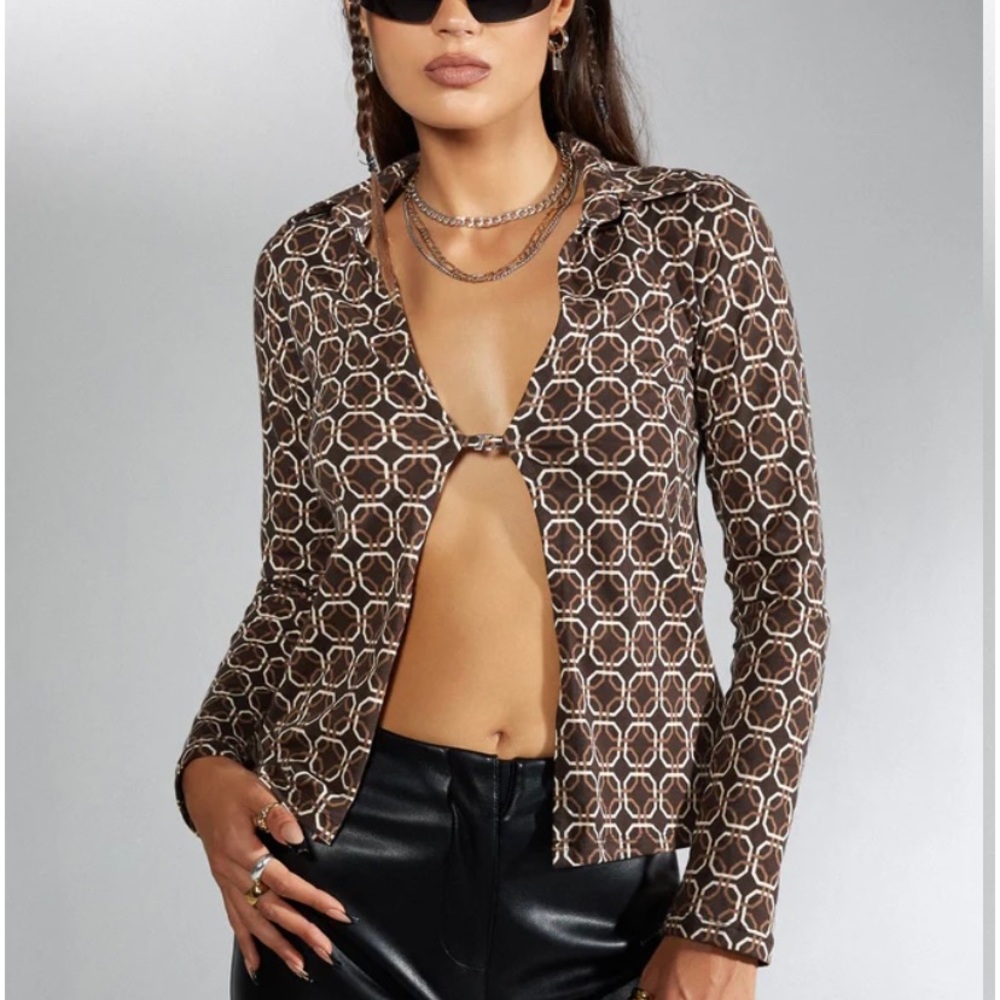 Motel Rocks Ruix Long Sleeve Top in Chain Tangle Dark Brown